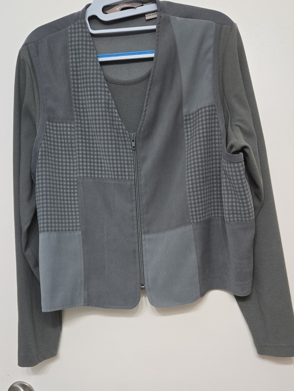 TanJay Gray Patchwork Zip-Front Blazer